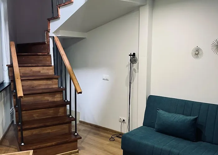 τwisted Loft