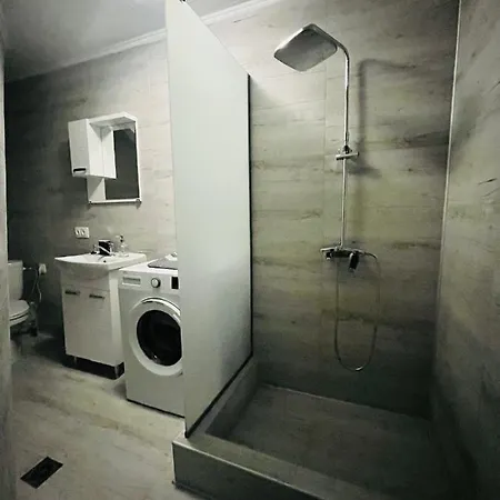 τwisted Loft Apartment *