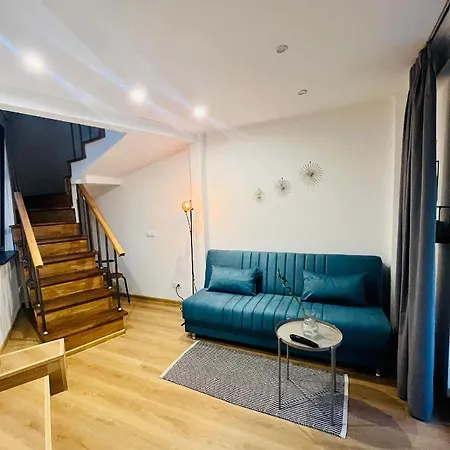 τwisted Loft * Kavala